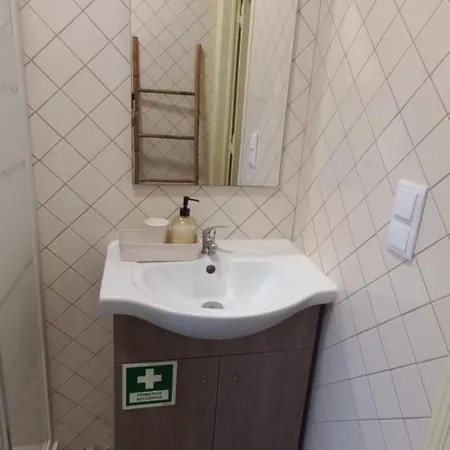Casa Mariana - Sintra, 2 Bedroom Apartment, Castle & Mountain Views